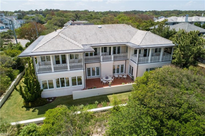 Ideally positioned on a double Oceanfront Lot w/commanding views - Beach Home for sale in Virginia Beach, Virginia on Beachhouse.com