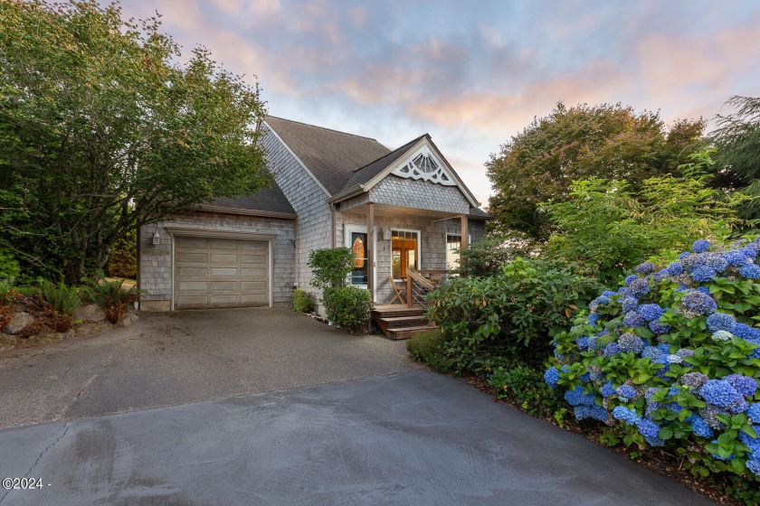 Welcome to your dream coastal retreat in the scenic Hills of - Beach Home for sale in Neskowin, Oregon on Beachhouse.com