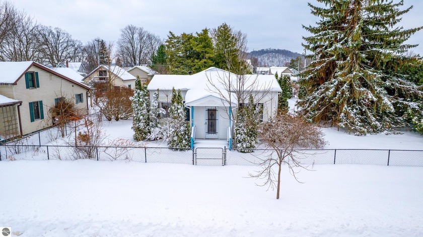 Exceptional location where you will find yourself just blocks - Beach Home for sale in Frankfort, Michigan on Beachhouse.com