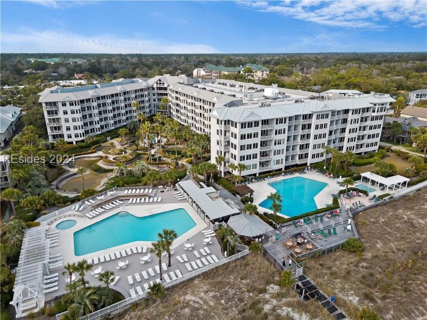 Direct oceanfront 3BR | 2BA 4th floor villa fully renovated in - Beach Home for sale in Hilton Head Island, South Carolina on Beachhouse.com