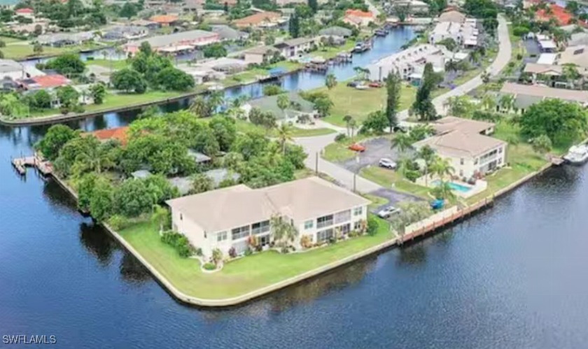 Turnkey Waterfront Paradise - Newly Renovated Condo in Cape - Beach Condo for sale in Cape Coral, Florida on Beachhouse.com