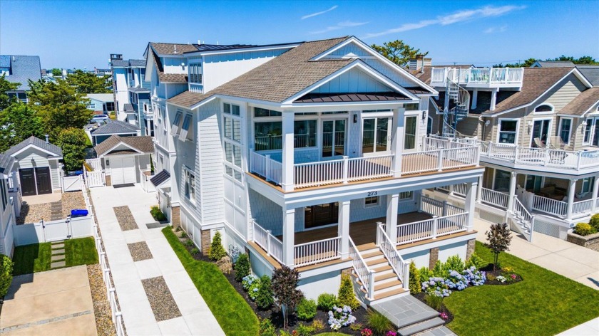 FURNISHED AND MOVE IN READY. This architectural showpiece and - Beach Home for sale in Avalon, New Jersey on Beachhouse.com
