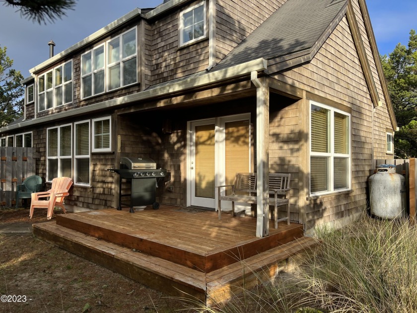 Enjoy cozy coastal living with this 10-week fractional ownership - Beach Townhome/Townhouse for sale in Pacific City, Oregon on Beachhouse.com