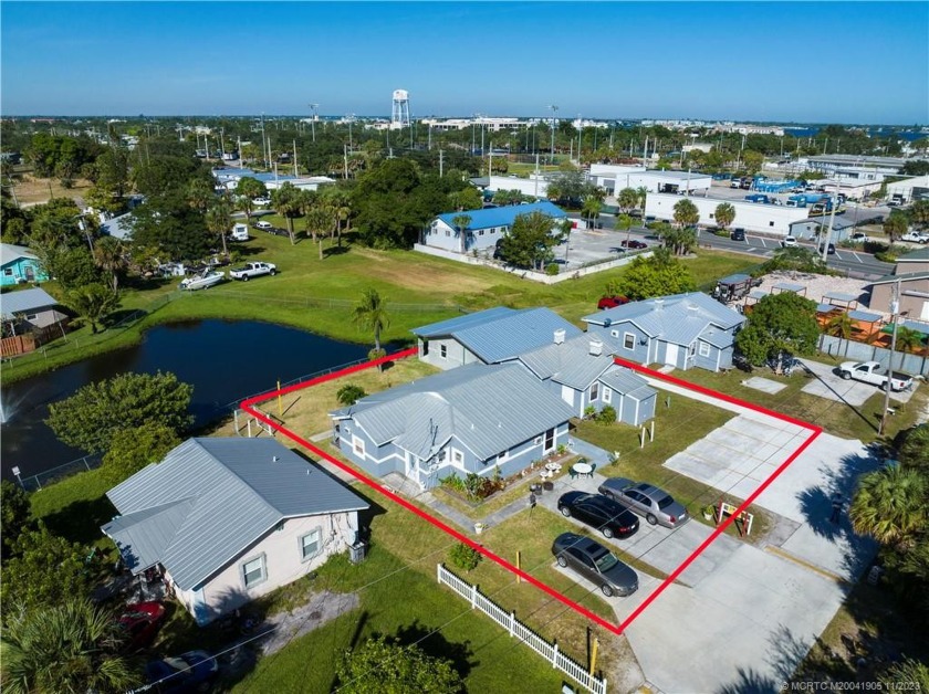 Location in East Stuart walking distance to downtown, this 7 - Beach Commercial for sale in Stuart, Florida on Beachhouse.com