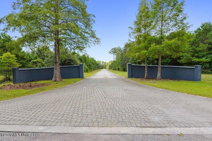 Great lot in coveted Blue Ridge Court, just off Blue Meadow Rd - Beach Lot for sale in Bay Saint Louis, Mississippi on Beachhouse.com