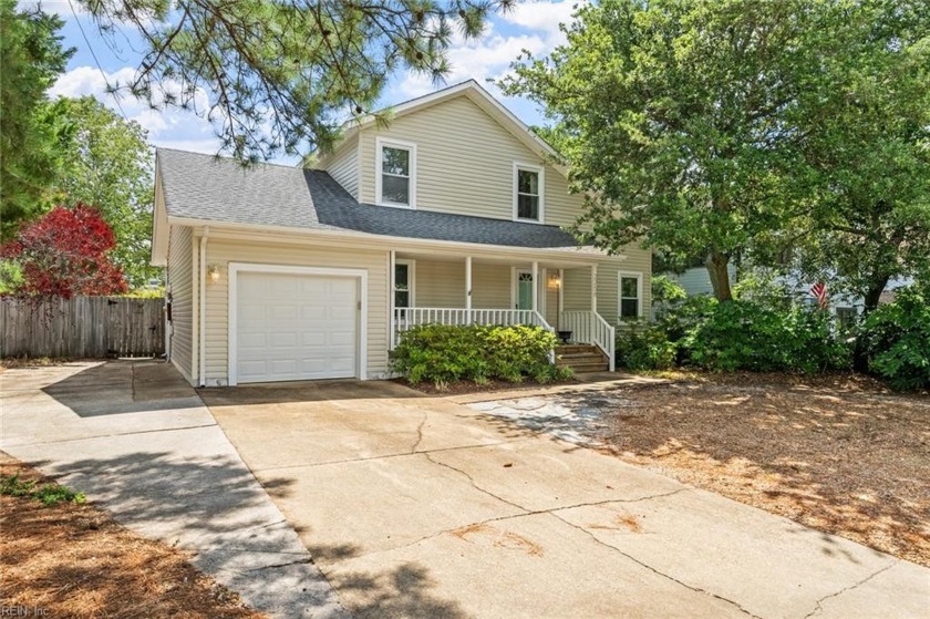 Welcome Home! You will love this 3-bedroom, 3-full-bath home in - Beach Home for sale in Virginia Beach, Virginia on Beachhouse.com