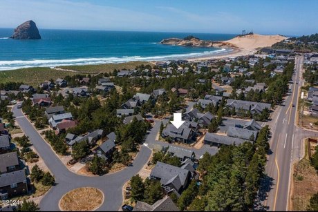 Embrace Coastal Living in This Stunning Dog-Friendly - Beach Townhome/Townhouse for sale in Pacific City, Oregon on Beachhouse.com