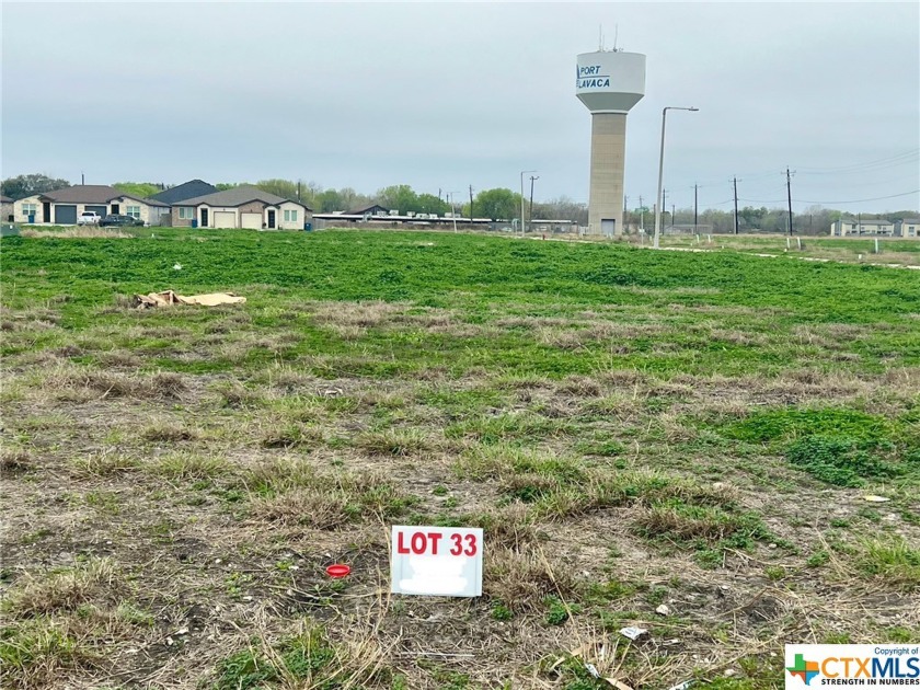 Lot in Claret Crossing. HOA is $680/year per lot. Deed - Beach Lot for sale in Port Lavaca, Texas on Beachhouse.com