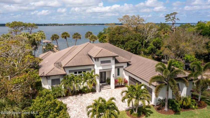 Spectacular Riverfront residence on a quiet peaceful tropical - Beach Home for sale in Merritt Island, Florida on Beachhouse.com