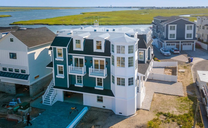 This is not your normal or average bayfront townhome in - Beach Townhome/Townhouse for sale in Avalon, New Jersey on Beachhouse.com