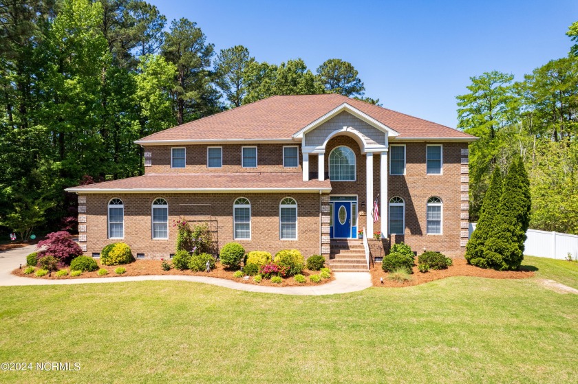 Charming 2-story brick home located in the desirable water - Beach Home for sale in Elizabeth City, North Carolina on Beachhouse.com