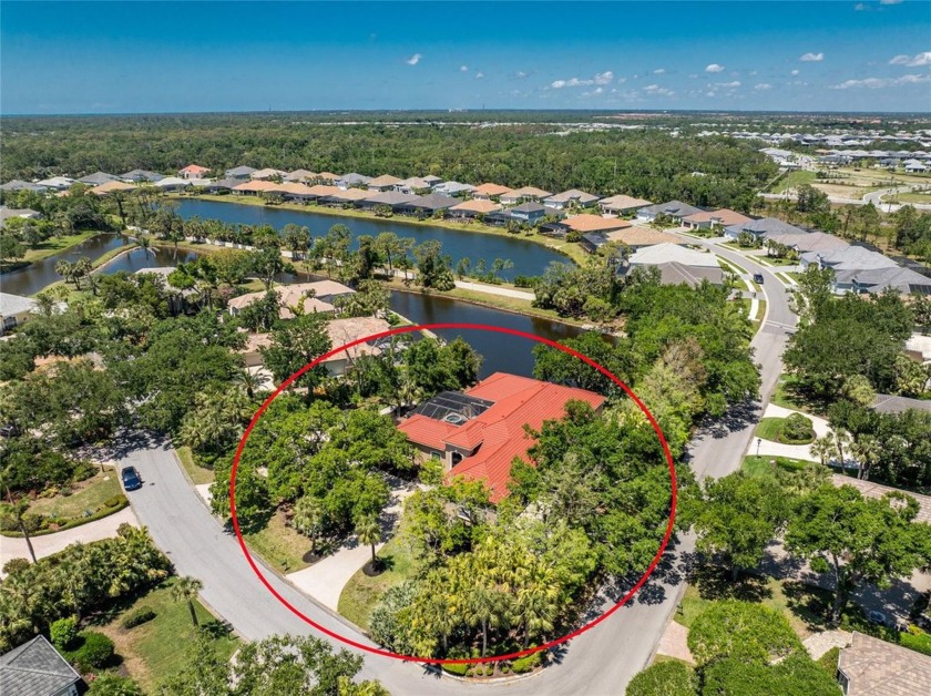 Timeless luxury and grand-scale Southern living come together in - Beach Home for sale in Englewood, Florida on Beachhouse.com