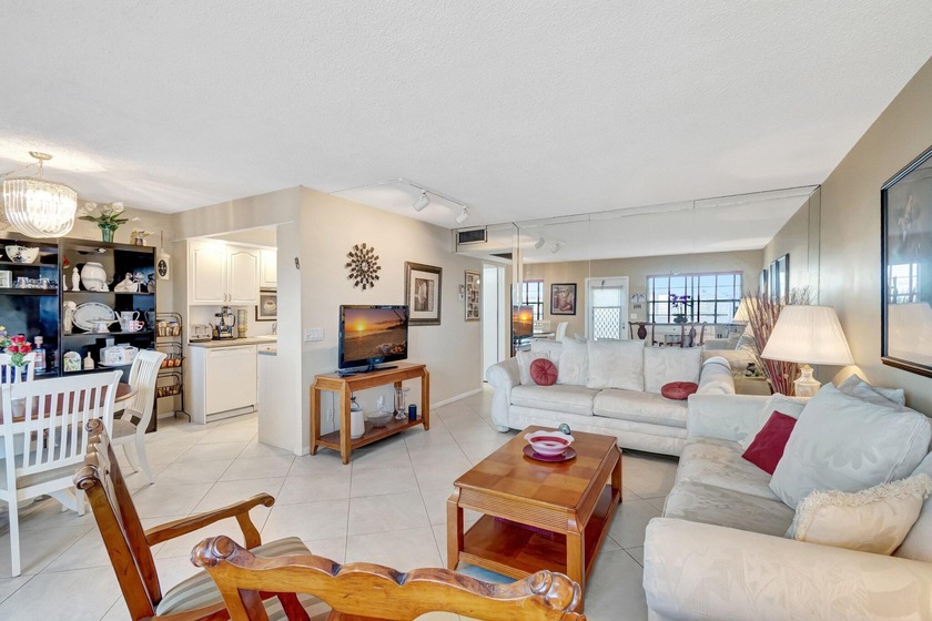 CENTURY VILLAGE--ACTIVE ADULT COMMUNITY--55+ Community. Sitting - Beach Condo for sale in Boca Raton, Florida on Beachhouse.com
