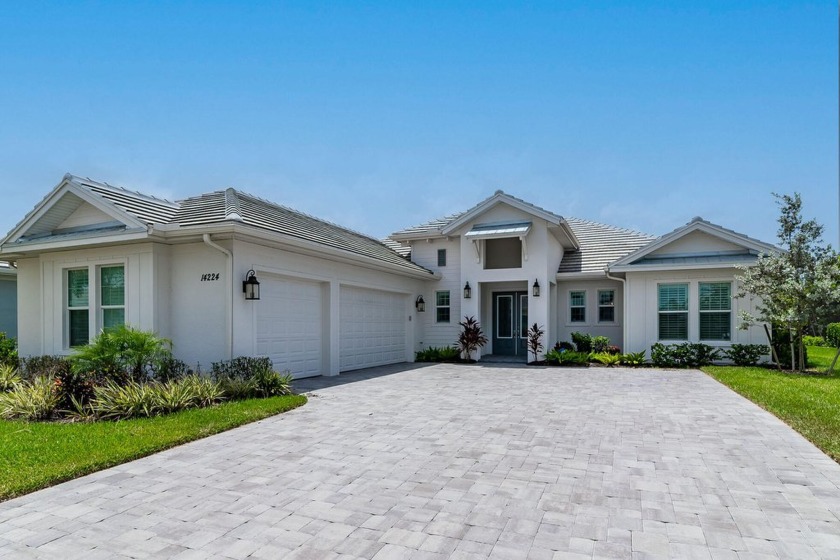 Seller financing of 4.5 percent is available for qualified - Beach Home for sale in Naples, Florida on Beachhouse.com