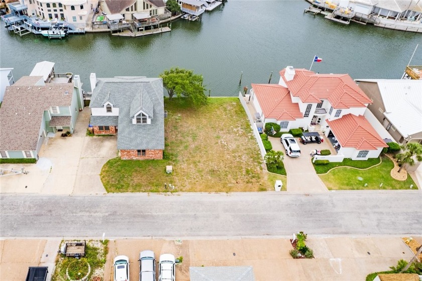 Experience the serene beauty of North Padre Island with this - Beach Lot for sale in Corpus Christi, Texas on Beachhouse.com