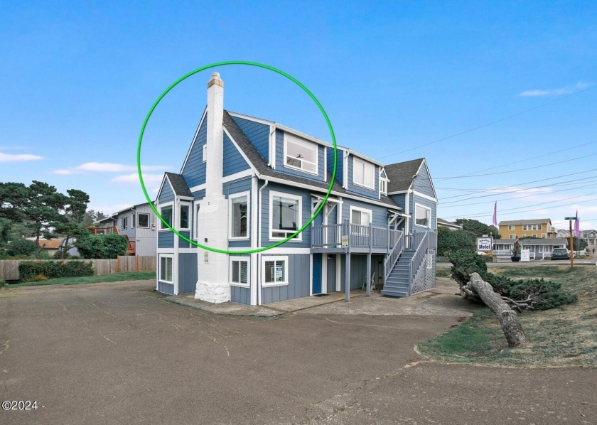 Nestled in the heart of Lincoln City, this beautifully renovated - Beach Condo for sale in Lincoln City, Oregon on Beachhouse.com