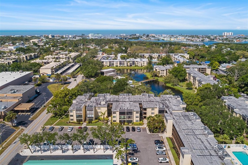Welcome to Lakeview of Largo! This beautifully updated 1-bedroom - Beach Condo for sale in Largo, Florida on Beachhouse.com
