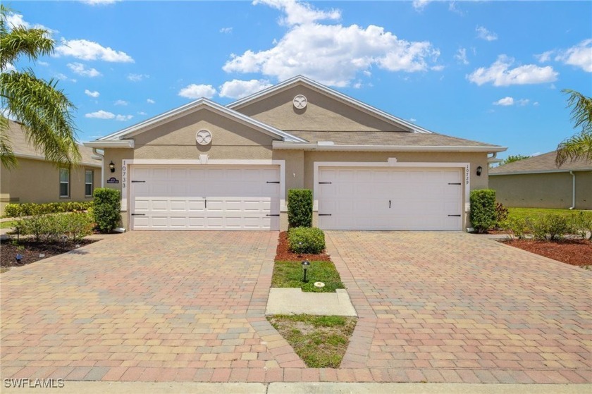 Welcome to this beautifully maintained 2-bedroom, 2-bath duplex - Beach Home for sale in Lehigh Acres, Florida on Beachhouse.com