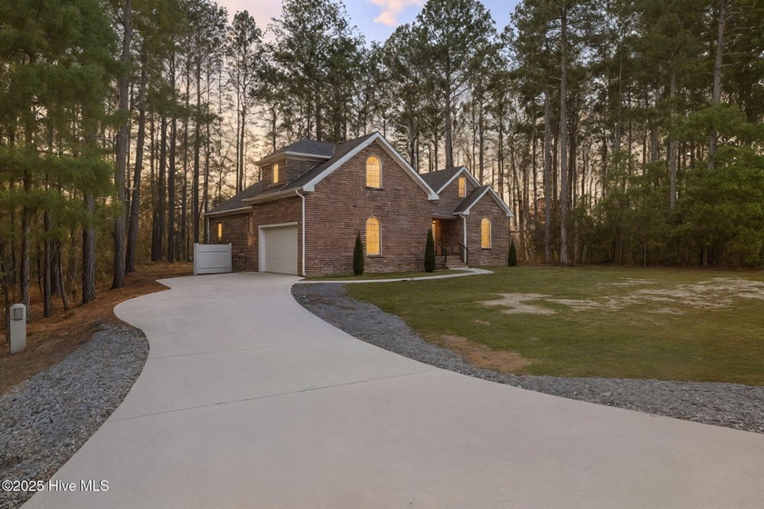 Welcome to this Beautiful Brand-new construction full brick home - Beach Home for sale in Edenton, North Carolina on Beachhouse.com