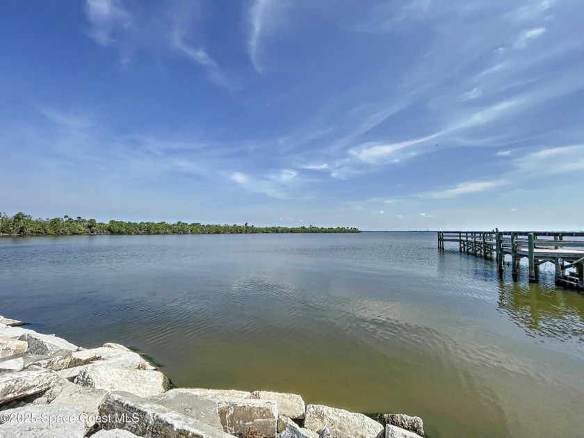 Welcome to the Sunrise Landing community! With some TLC, you can - Beach Condo for sale in Cocoa, Florida on Beachhouse.com