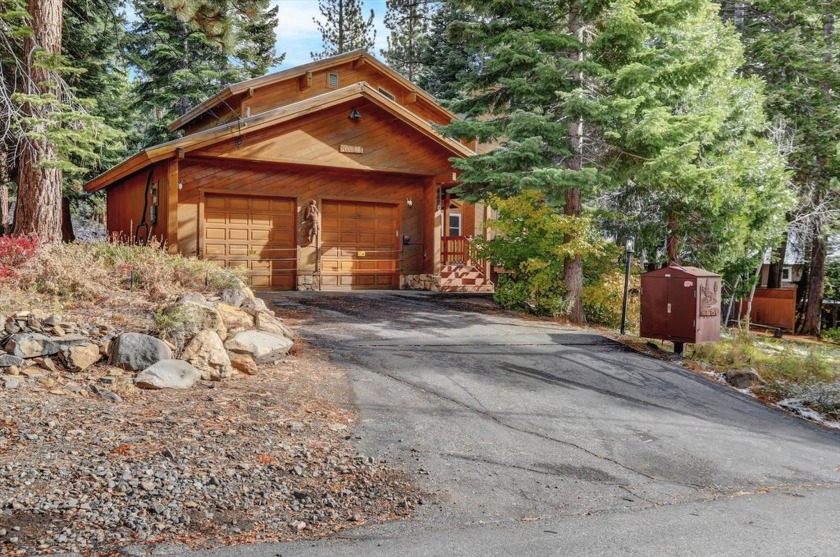 Welcome to this open mountain retreat where every corner exudes - Beach Home for sale in Carnelian Bay, California on Beachhouse.com