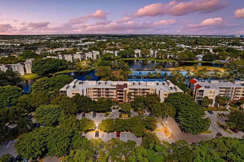 ABSOLUTELY GORGEOUS 1ST FLOOR CONDO | PRESTIGIOUS LAVERS DELRAY - Beach Condo for sale in Delray Beach, Florida on Beachhouse.com