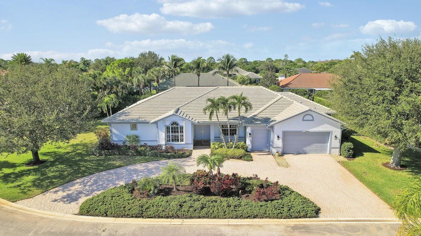 Your chance to live close to it all... a fine golf course and - Beach Home for sale in Hobe Sound, Florida on Beachhouse.com
