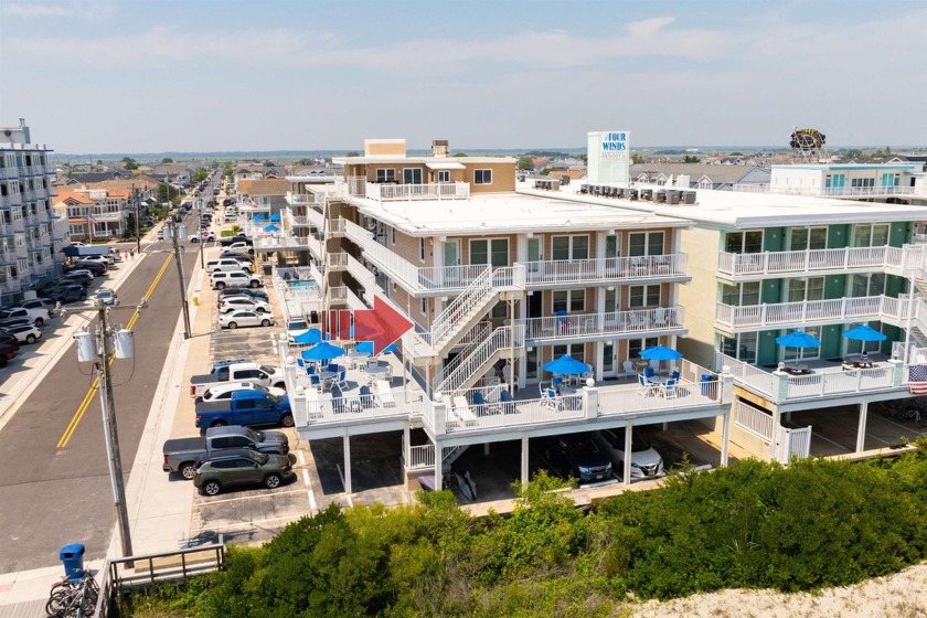 Charming Oceanfront 1 Bedroom, 1 Bath Condo in Wildwood Crest - Beach Condo for sale in Wildwood Crest, New Jersey on Beachhouse.com