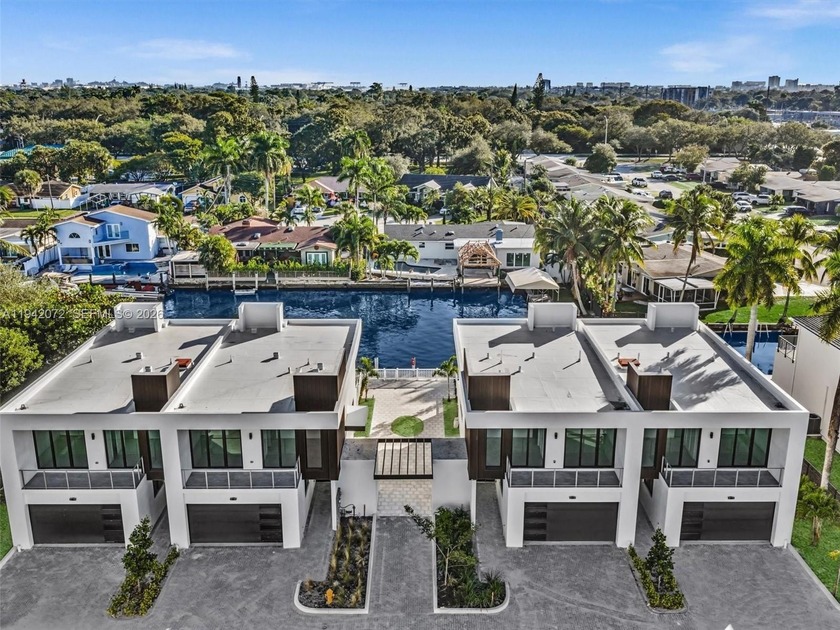 Introducing H2O Dania, a newly delivered, gated townhome - Beach Townhome/Townhouse for sale in Dania, Florida on Beachhouse.com