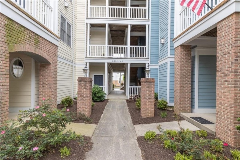 Seize this incredible opportunity in the vibrant Harbor Walk - Beach Condo for sale in Norfolk, Virginia on Beachhouse.com