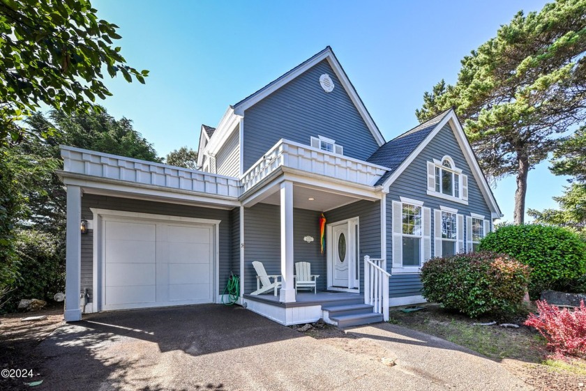 Lovely Cape Cod style home nestled in the highly sought after - Beach Home for sale in South Beach, Oregon on Beachhouse.com