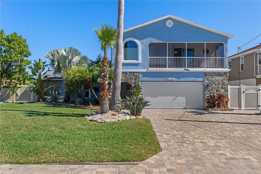 Welcome to your own slice of paradise! 

This stunning - Beach Home for sale in Hernando Beach, Florida on Beachhouse.com