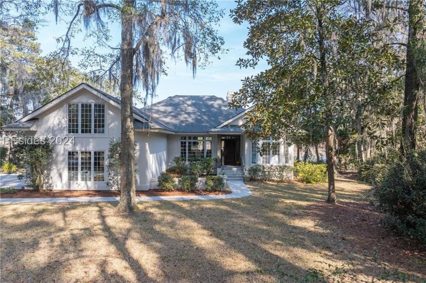 An opportunity to enjoy the ultimate Callawassie Island - Beach Home for sale in Okatie, South Carolina on Beachhouse.com