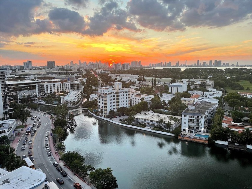 Amazing views from this 2 bed 2 bath corner unit on the top - Beach Condo for sale in Miami Beach, Florida on Beachhouse.com
