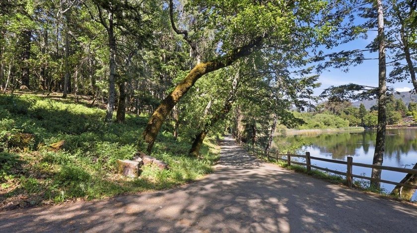 Welcome to your paradise on a serene private road with tranquil - Beach Home for sale in Los Gatos, California on Beachhouse.com