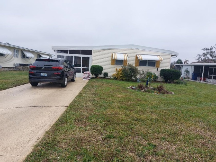 Under contract-accepting backup offers. 2BR-2BATH DIRECTLY ON - Beach Home for sale in Palm Harbor, Florida on Beachhouse.com