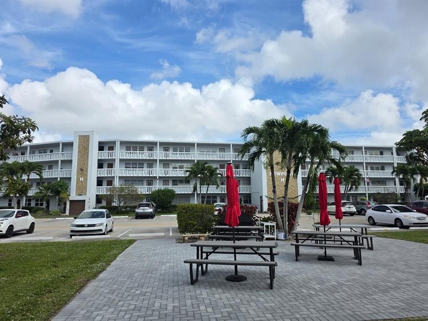 This charming 1-bedroom, 1.5-bath condo in Century Village - Beach Condo for sale in Deerfield Beach, Florida on Beachhouse.com