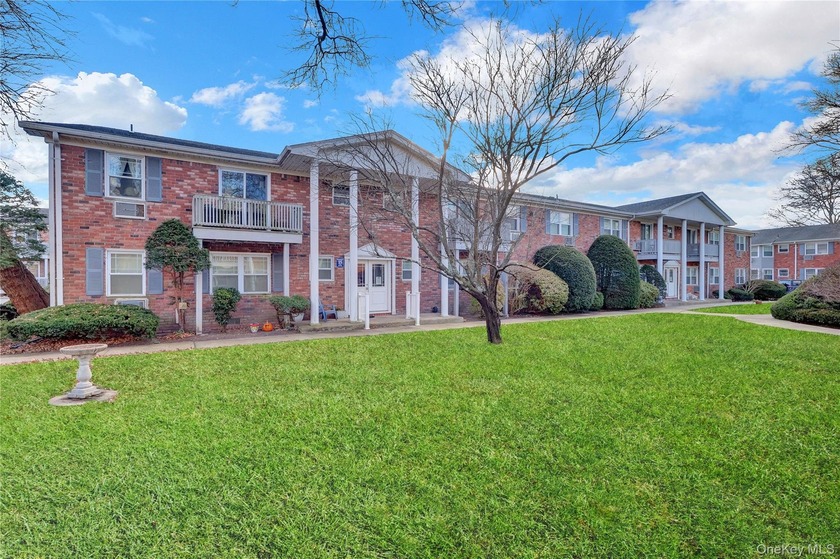 Welcome to 210 Fair Harbor Drive, A desired gated waterfront - Beach Home for sale in Patchogue, New York on Beachhouse.com