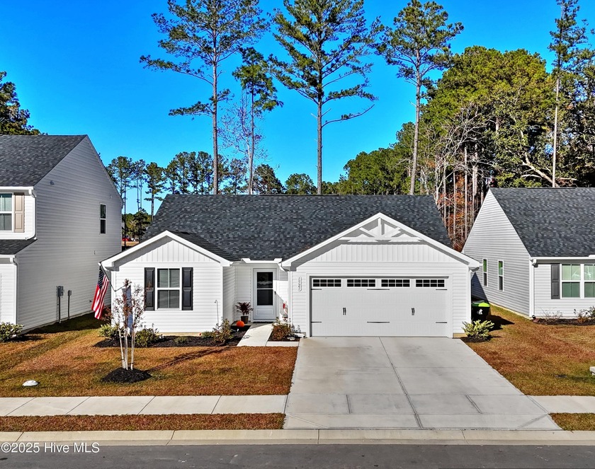 Discover relaxed coastal living in Sharron Creek Crossing, a - Beach Home for sale in Shallotte, North Carolina on Beachhouse.com