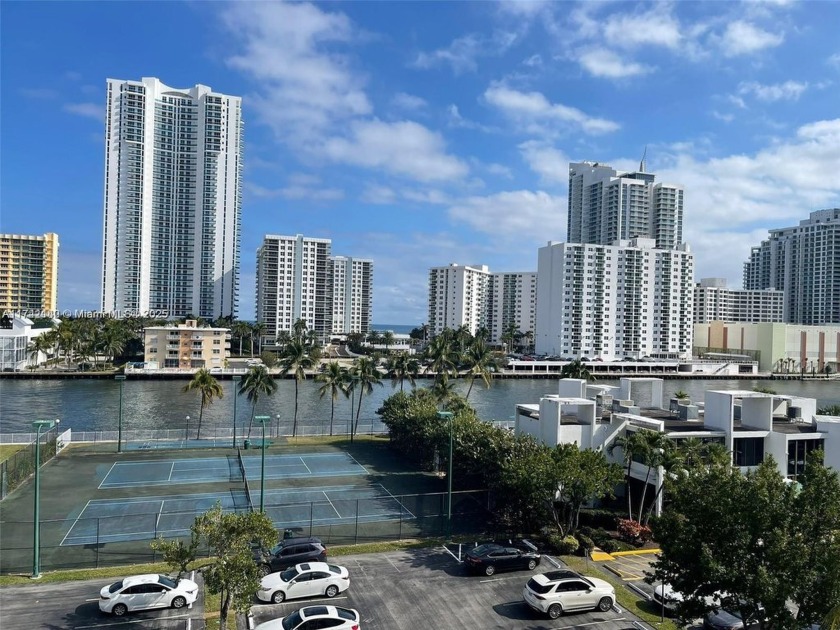 COMPLETED UPDATED ONE BEDROOM  AND 1 1/2  BATH UNIT ON THE - Beach Condo for sale in Hallandale Beach, Florida on Beachhouse.com