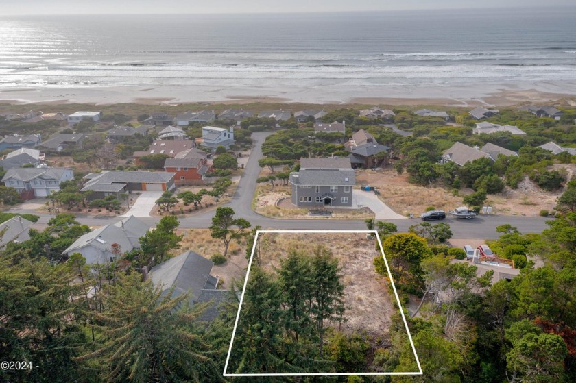 Ocean view lot in Sandpiper Village has been cleared and is - Beach Lot for sale in Waldport, Oregon on Beachhouse.com