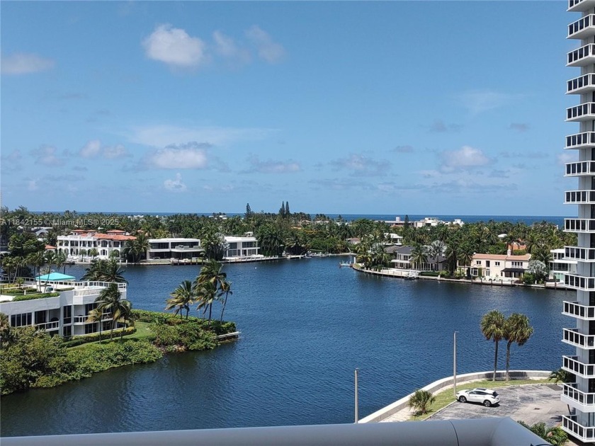 Lovely renovated, 2-bedroom, 2-bathroom condo in a desirable - Beach Condo for sale in Aventura, Florida on Beachhouse.com