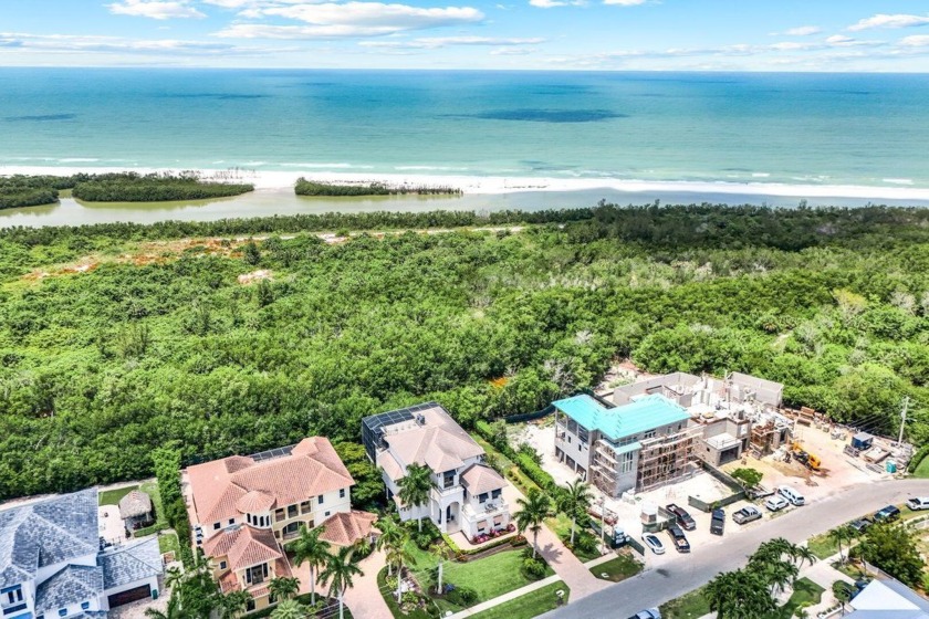 VIEWS, VIEWS AND MORE VIEWS!!!  Prepare to be amazed by the - Beach Home for sale in Marco Island, Florida on Beachhouse.com