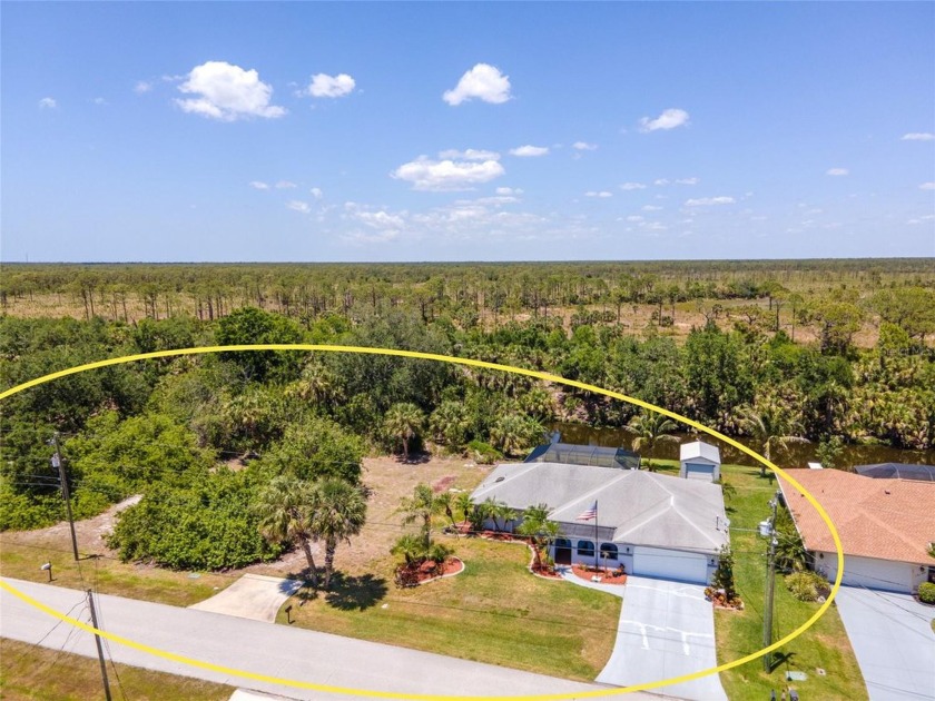10182 CHARLEMONT AVENUE - Beach Home for sale in Englewood, Florida on Beachhouse.com