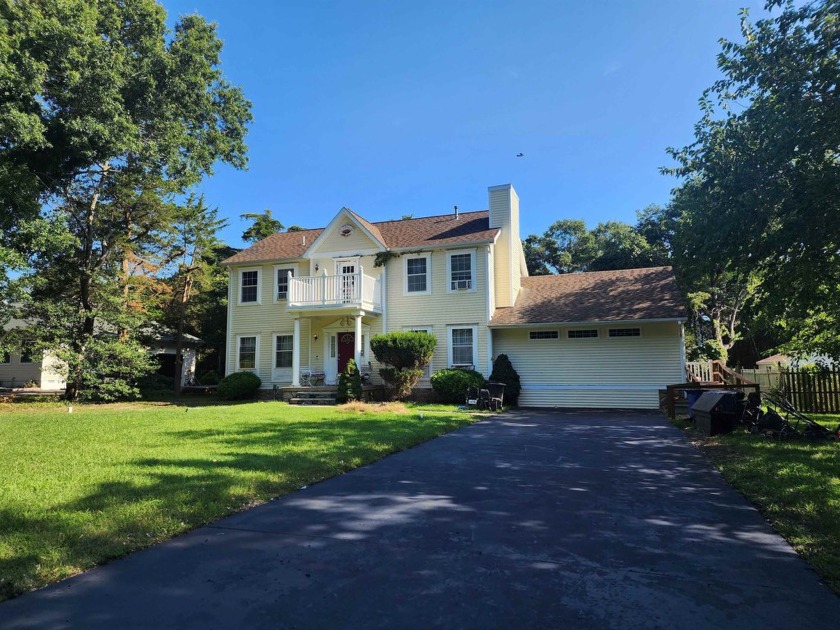 Welcome to your future home.  This expansive 5-bedroom, 3.5 - Beach Home for sale in Cape May Court House, New Jersey on Beachhouse.com