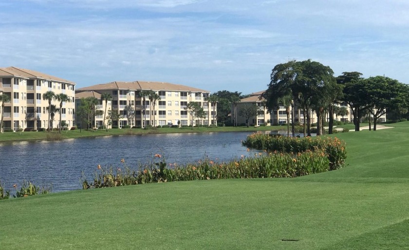 Gorgeous Ashbury Condo with WONDERFUL views of the 2nd Hole of - Beach Condo for sale in Naples, Florida on Beachhouse.com