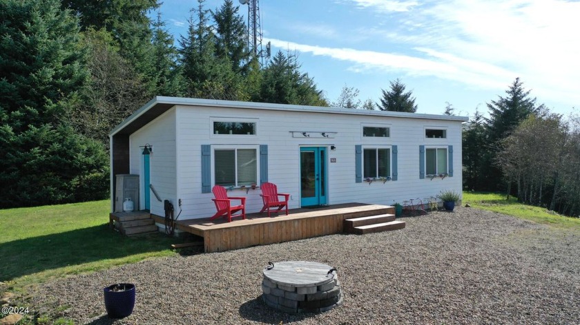 Super cute and clean ocean view cottage w/ white water views.  1 - Beach Home for sale in Yachats, Oregon on Beachhouse.com