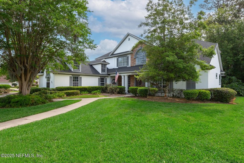 PRICED TO SELL! Exceptional Dostie home on expansive corner lot - Beach Home for sale in Ponte Vedra Beach, Florida on Beachhouse.com