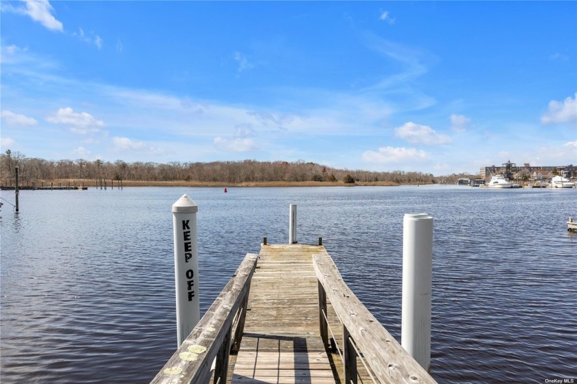 Seafarers Safe Haven! Vast Vistas on the Peconic River Widest - Beach Home for sale in Riverhead, New York on Beachhouse.com