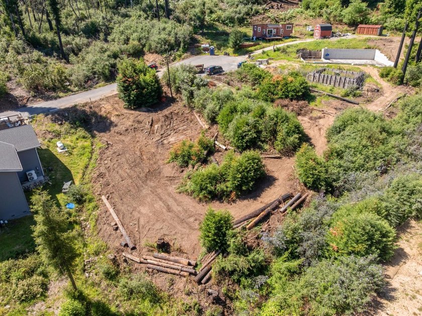 Set in a sunny, open pocket of Boulder Creek, this cleared - Beach Lot for sale in Boulder Creek, California on Beachhouse.com